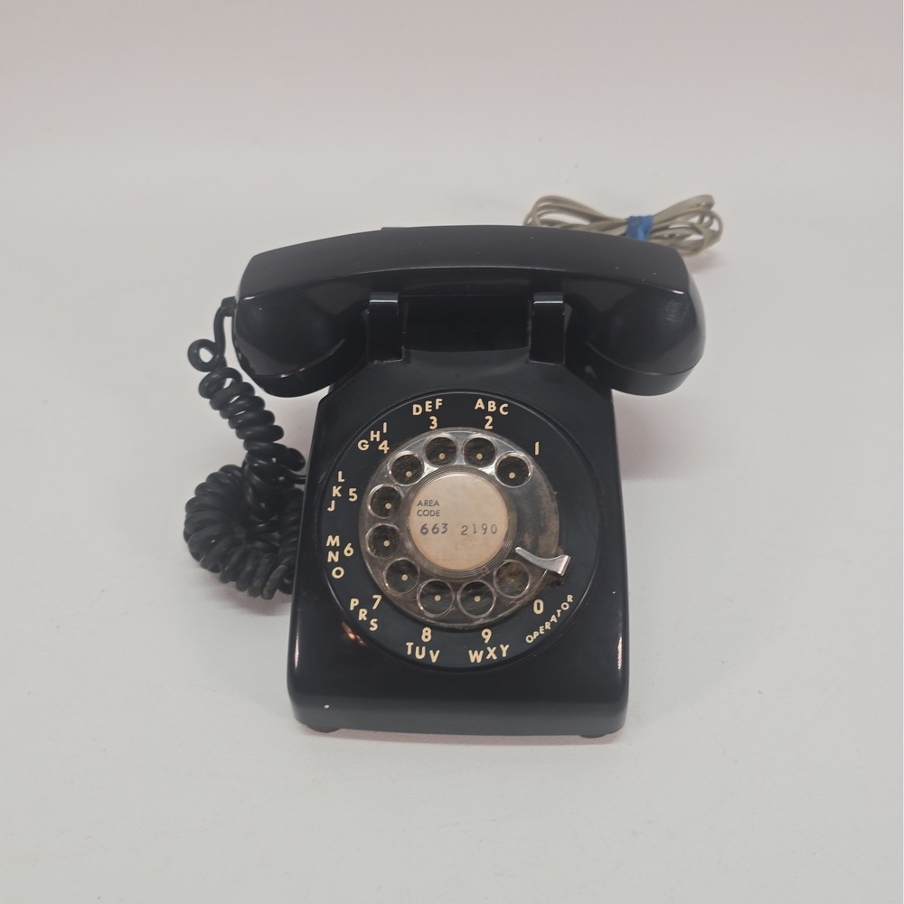 Vintage iTT Black Rotary Desk Phone
